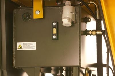 Замена гидравлического бака бетононасоса