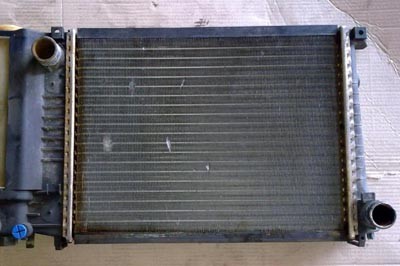 Замена радиатора двигателя бетононасоса