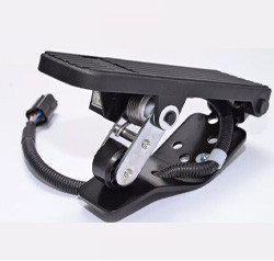 Педаль колесного асфальтоукладчика XCMG RP452L Педаль колесного асфальтоукладчика XCMG RP452L