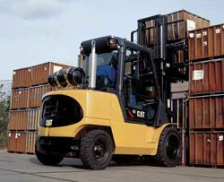 Запчасти для автопогрузчика (вилочный) Caterpillar GP45K