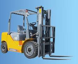 Каталог запчастей для автопогрузчика (вилочный) Zoomlion FD35C1 Каталог запчастей для автопогрузчика (вилочный) Zoomlion FD35C1