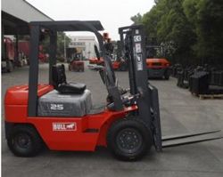 Каталог запчастей для автопогрузчика (вилочный) Bull FD 25 Каталог запчастей для автопогрузчика (вилочный) Bull FD 25