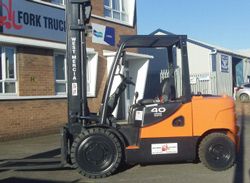 Запчасти для автопогрузчика (вилочный) Doosan D40SC-7