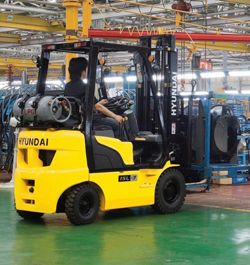 Запчасти для автопогрузчика (вилочный) Hyundai 15L-7