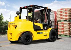 Запчасти для автопогрузчика (вилочный) Hyundai 40DS-7E