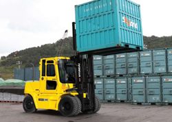 Запчасти для автопогрузчика (вилочный) Hyundai 80D-7E