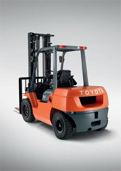 Запчасти для автопогрузчика (вилочный) Toyota 7FG35