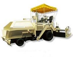 Ремонт колесного асфальтоукладчика Huatong 2LTLZ45E