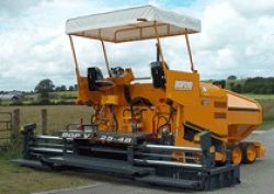 Ремонт колесного асфальтоукладчика Barber-greene BGP 210 Ремонт колесного асфальтоукладчика Barber-greene BGP 210