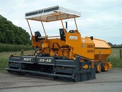 Ремонт колесного асфальтоукладчика Barber-greene BGP 312 Ремонт колесного асфальтоукладчика Barber-greene BGP 312