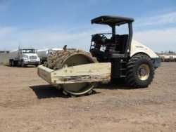 Запчасти для грунтового катка Volvo SD122F