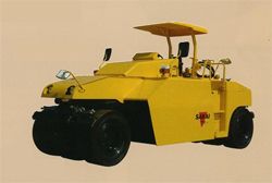 Ремонт пневмоколесного катка SAKAI T2-1 Ремонт пневмоколесного катка SAKAI T2-1