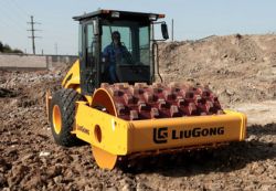 Запчасти для грунтового катка LiuGong CLG612HI с кулачковым бандажом