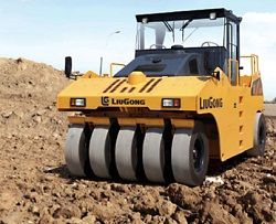 Ремонт пневмоколесного катка LiuGong CLG630R