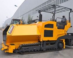 Ремонт гусеничного асфальтоукладчика Sinomach WTD9001