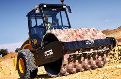 Запчасти для грунтового катка JCB Vibromax VM 132PD
