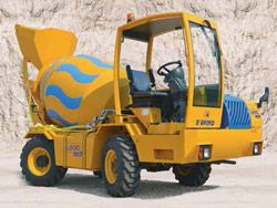 Ремонт автобетоносмесителя (автомиксер) Davino Low Boy 30 Ремонт автобетоносмесителя (автомиксер) Davino Low Boy 30