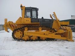 Ремонт бульдозера ДСТ-Урал ТМ10.11 (снят с пр-ва) Ремонт бульдозера ДСТ-Урал ТМ10.11 (снят с пр-ва)