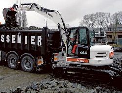 Ремонт гусеничного экскаватора Bobcat 444