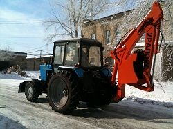 Ремонт экскаватора-погрузчика УралЭкс ЭО 2621