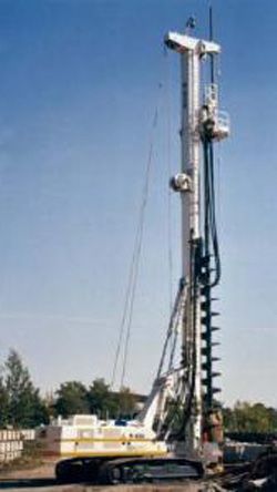 Ремонт бурового станка для свай Soilmec R-625