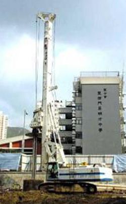 Ремонт бурового станка для свай Soilmec SR-90 CFA