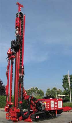 Ремонт бурового станка для свай EGT MD715 Ремонт бурового станка для свай EGT MD715