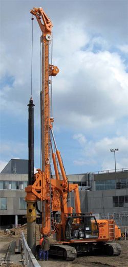 Ремонт бурового станка для свай Delmag RH 18