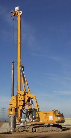 Ремонт бурового станка для свай Delmag RH 22