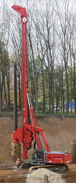 Ремонт бурового станка для свай Delmag RH 34