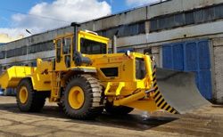 Ремонт трактора Петра-ЗСТ К-702 Ремонт трактора Петра-ЗСТ К-702