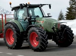 Ремонт трактора Huerlimann XM 100 V-Drive T4i