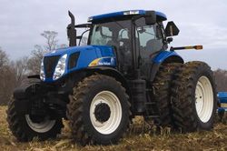 Запчасти для трактора New Holland T7060 SideWinder II