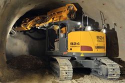 Каталог запчастей для нестандартного экскаватора Liebherr R 924 Compact Tunnel Litronic Каталог запчастей для нестандартного экскаватора Liebherr R 924 Compact Tunnel Litronic