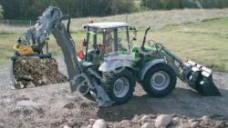 Ремонт экскаватора-погрузчика Lannen 8600C