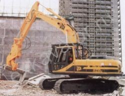 Запчасти для гусеничного экскаватора JCB JS 220L Long Reach