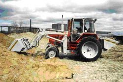 Ремонт экскаватора-погрузчика Трио ПФ-1 Ремонт экскаватора-погрузчика Трио ПФ-1