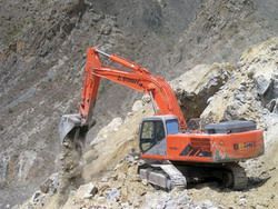 Ремонт гусеничного экскаватора Bonny CE 400-6 обратный ковш