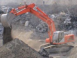 Ремонт гусеничного экскаватора Bonny CED 460-5 обратный ковш