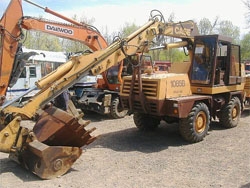 Ремонт колесного экскаватора Case 1085 B