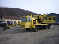 Запчасти для колесного экскаватора Gradall G660C