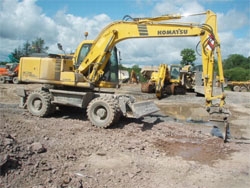 Запчасти для колесного экскаватора Komatsu PW150ES-6K