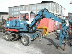 Запчасти для колесного экскаватора Schaeff HML 30F