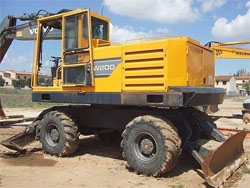 Запчасти для колесного экскаватора Volvo EW200