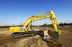 Запчасти для гусеничного экскаватора New Holland E215