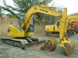 Запчасти для гусеничного экскаватора Komatsu PC75-3