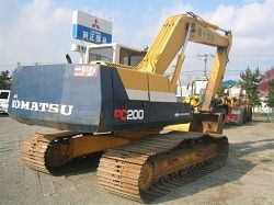 Запчасти для гусеничного экскаватора Komatsu PC200-5