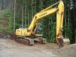 Запчасти для гусеничного экскаватора Komatsu PC200-6E