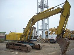 Ремонт гусеничного экскаватора Kobelco SK07