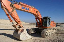 Ремонт гусеничного экскаватора Fiat Kobelco E485